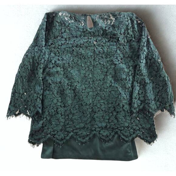Rafaella Womens Top Size M Open Lace Tank Liner Green Christmas Holiday Boho - Picture 2 of 8
